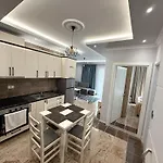 Fishta Q5 35 Appartamento