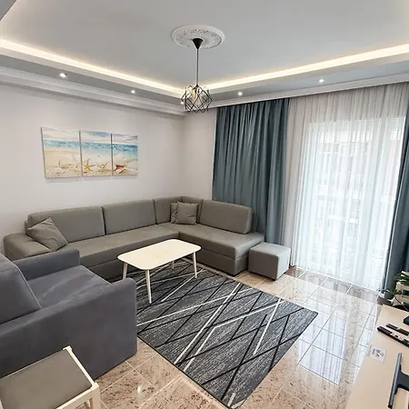 Lägenhet Fishta Q5 35